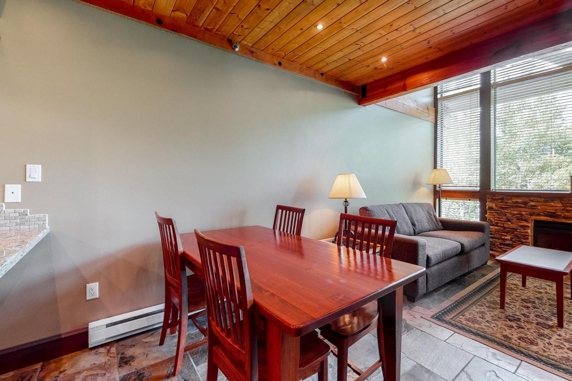 Greystone Lodge Whistler Oda fotoğraf