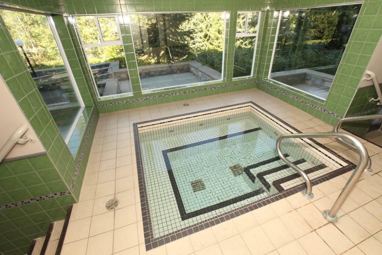 Greystone Lodge Whistler Dış mekan fotoğraf