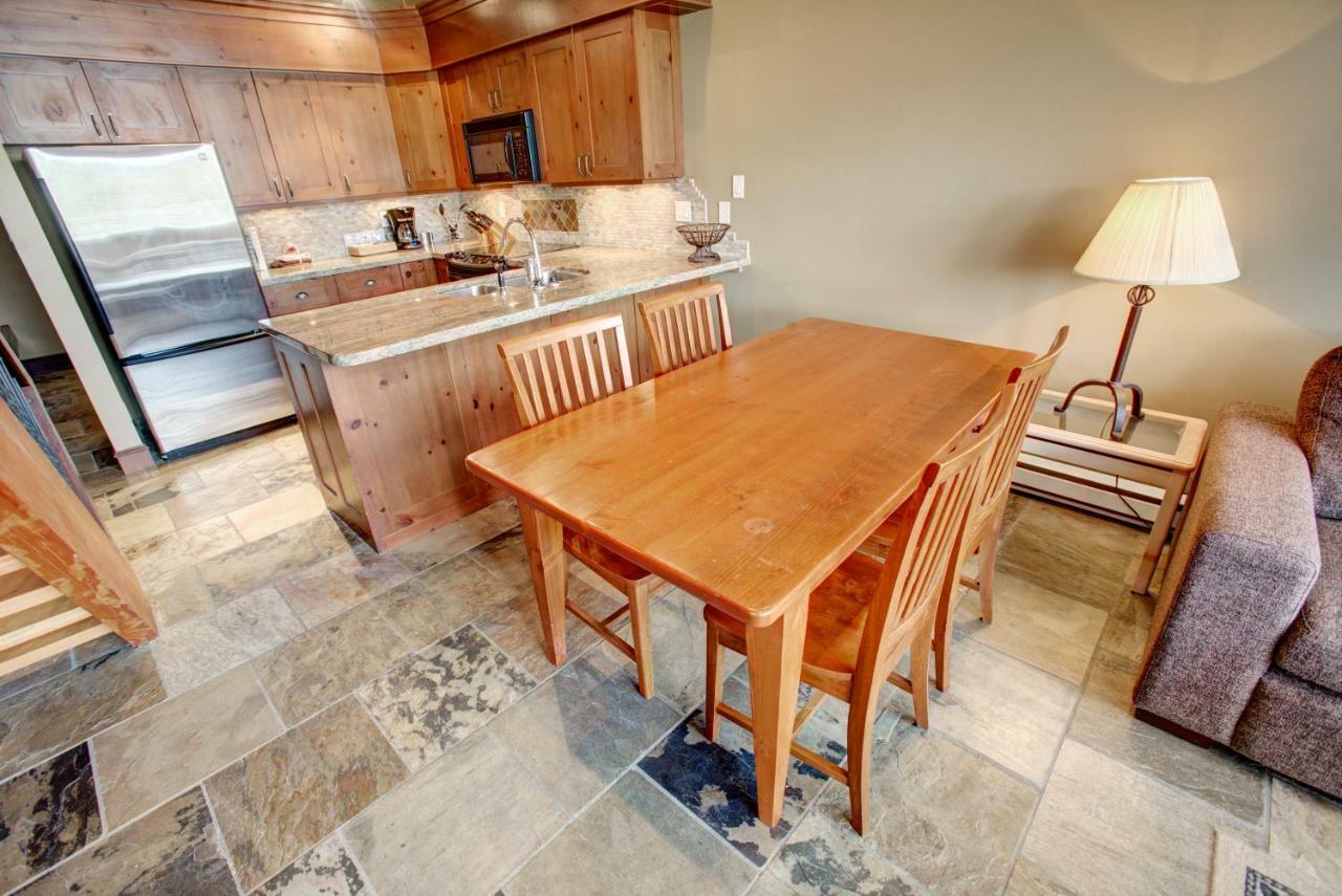 Greystone Lodge Whistler Dış mekan fotoğraf