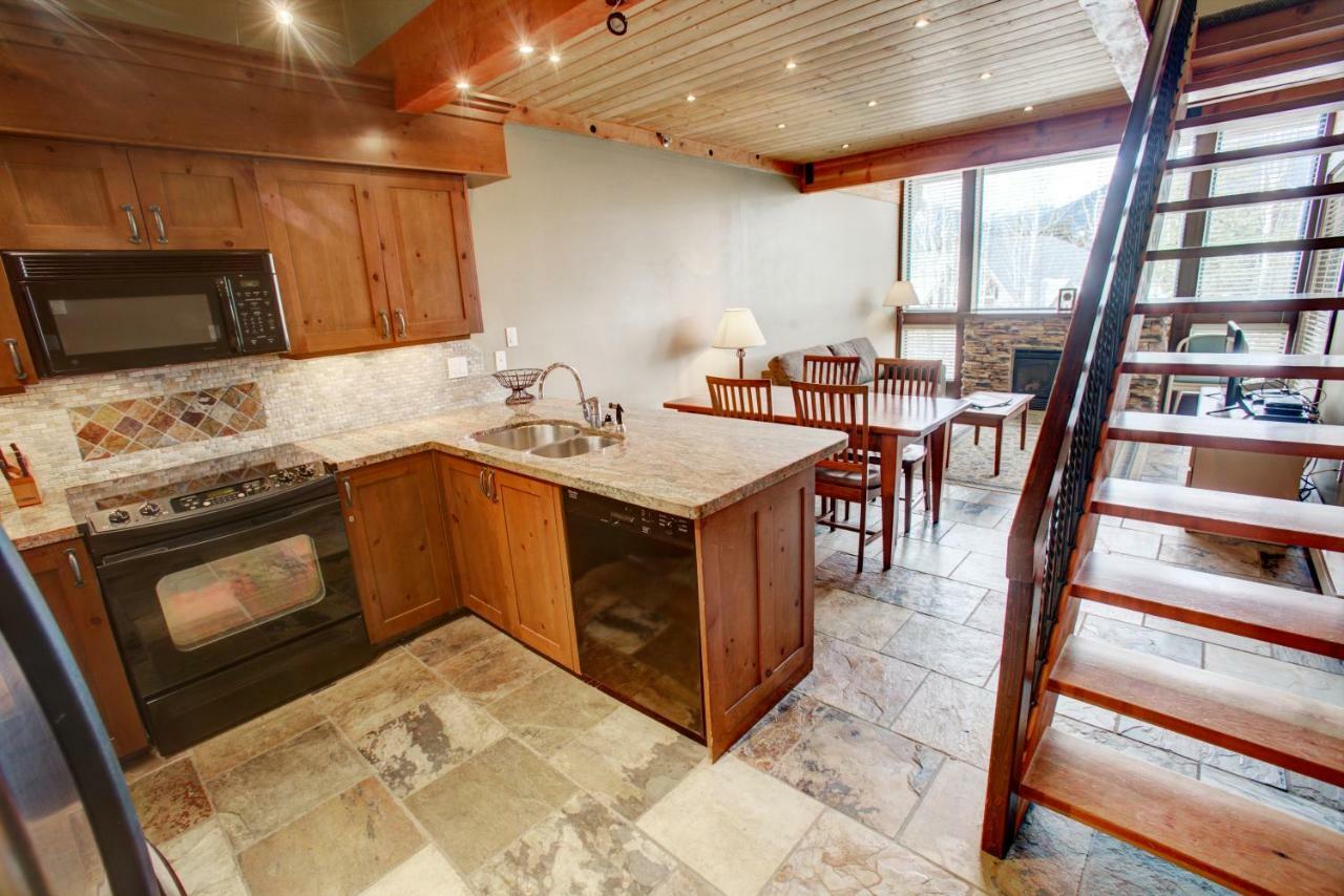 Greystone Lodge Whistler Dış mekan fotoğraf