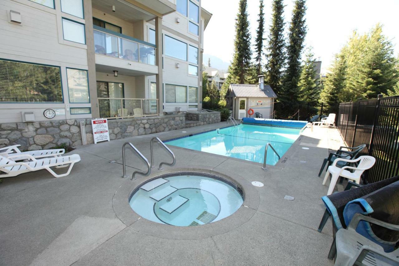 Greystone Lodge Whistler Dış mekan fotoğraf